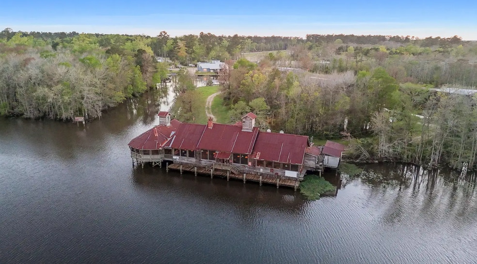 More Photos Of 29592 Louisiana 22, Springfield Restaurant For Sale