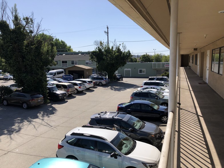 More Photos Of 3553 Castro Valley Blvd, Castro Valley Office For Sale