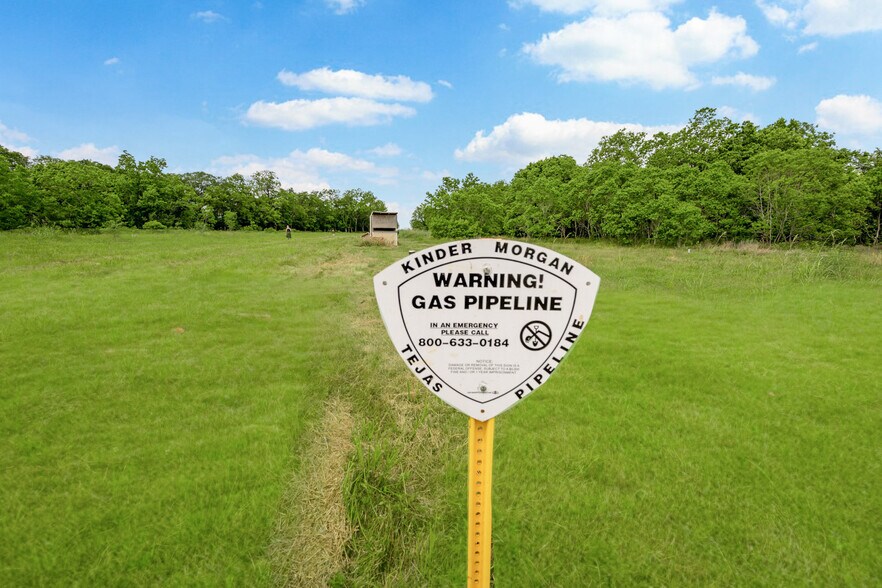 More Photos Of 2932 W FM 1462, Rosharon Land For Sale