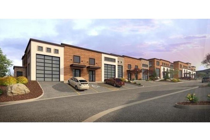 More Photos Of 4554 Forestdale Dr, Park City Showroom For Lease