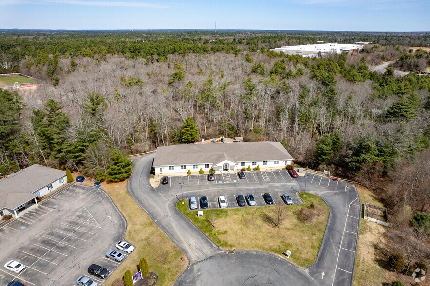 More Photos Of 104 Charles Eldridge Rd, Lakeville Office For Lease