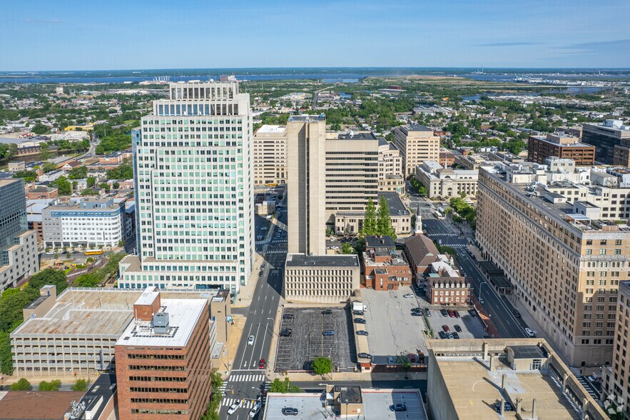 More Photos Of 1105 N Market St, Wilmington Office For Sale