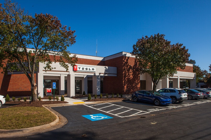 More Photos Of 1395 S Marietta Pky SE, Marietta Unknown For Lease