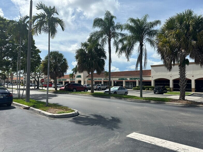More Photos Of 10633-10725 Wiles Rd, Coral Springs Unknown For Lease