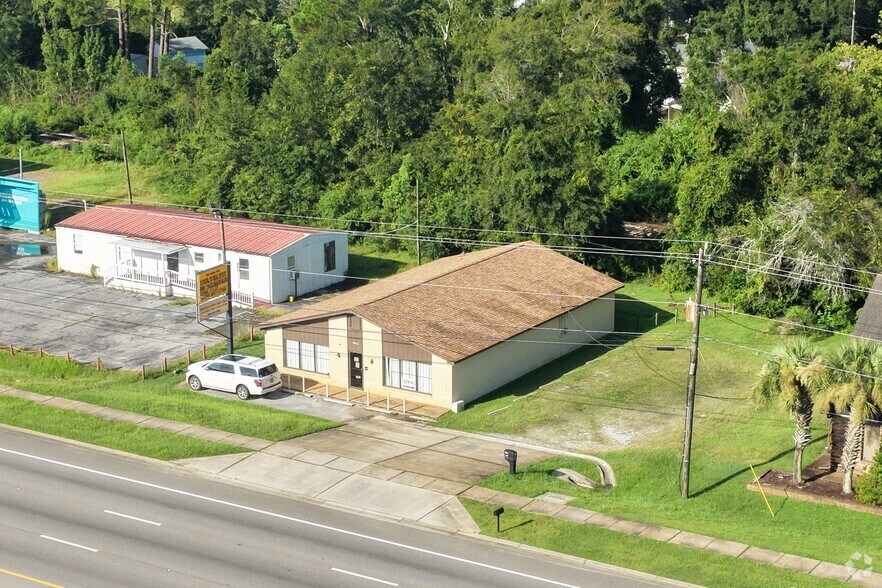 Primary Photo Of 8443 Pensacola Blvd, Pensacola Office For Lease