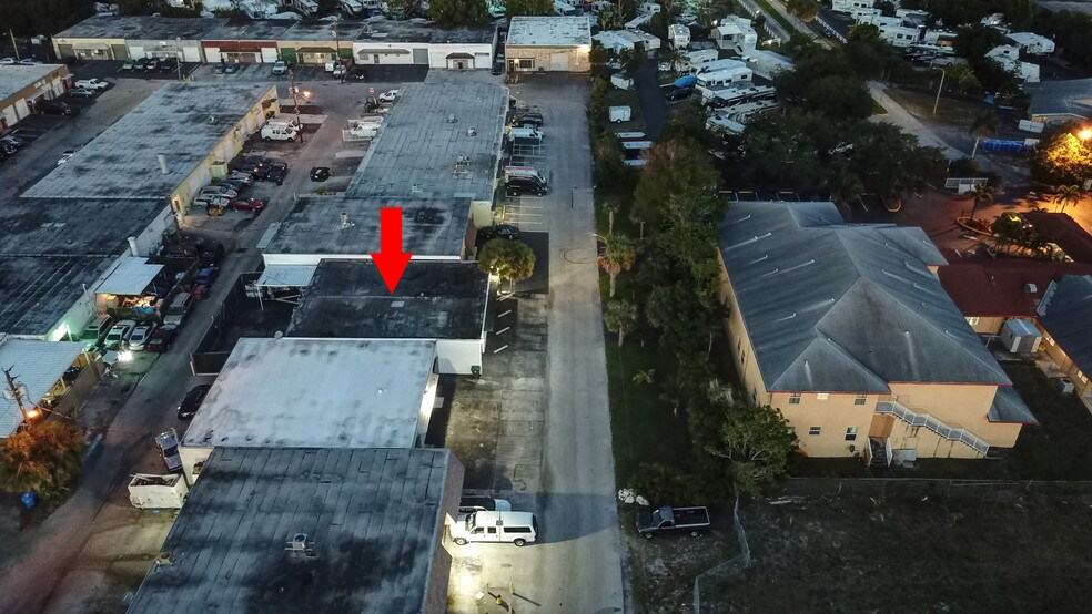 More Photos Of 2341 NW 30th St, Oakland Park Warehouse For Sale