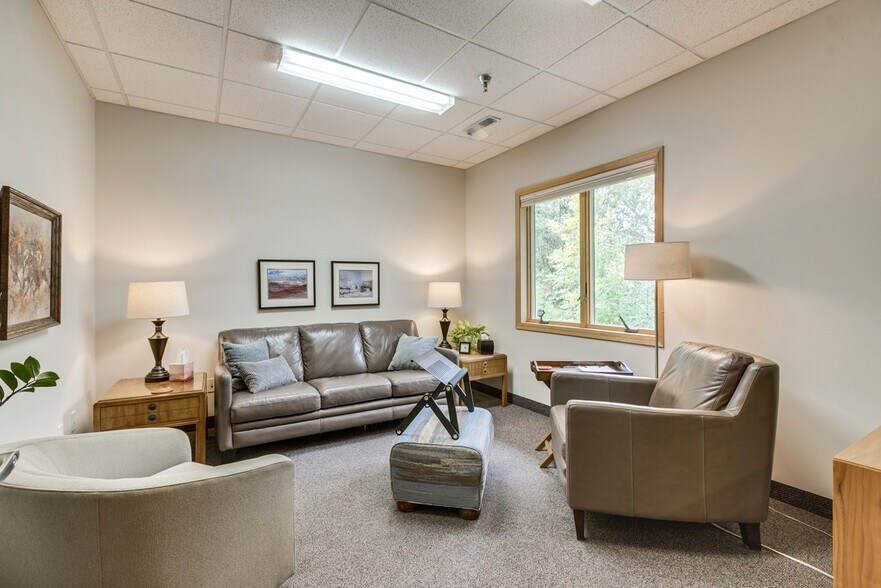 More Photos Of 2127 County Road D E, Maplewood Office For Sale