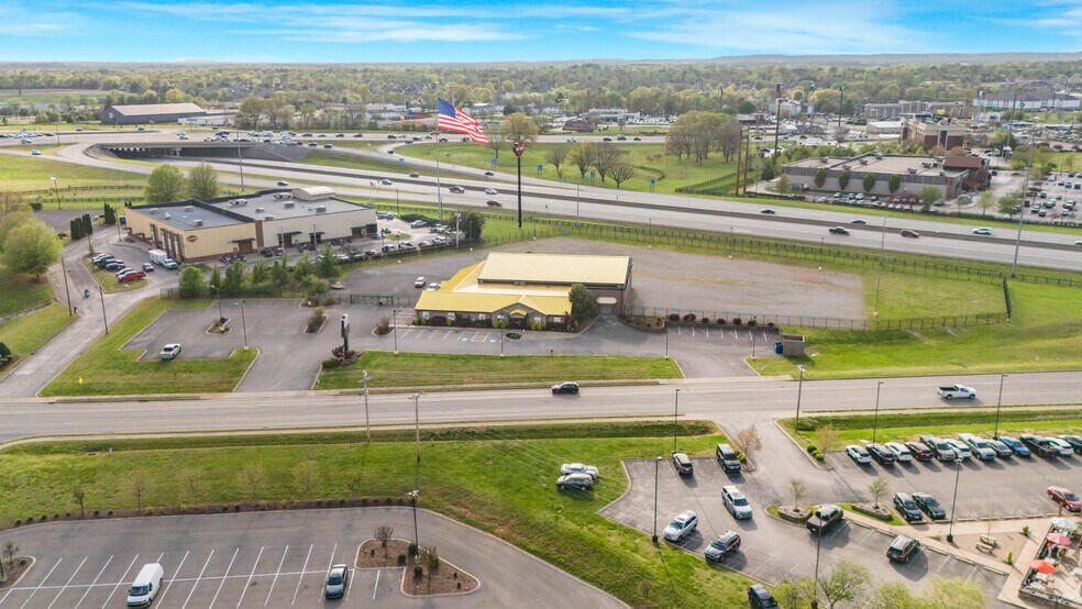 More Photos Of 255 Cumberland Trace Rd, Bowling Green Flex For Lease