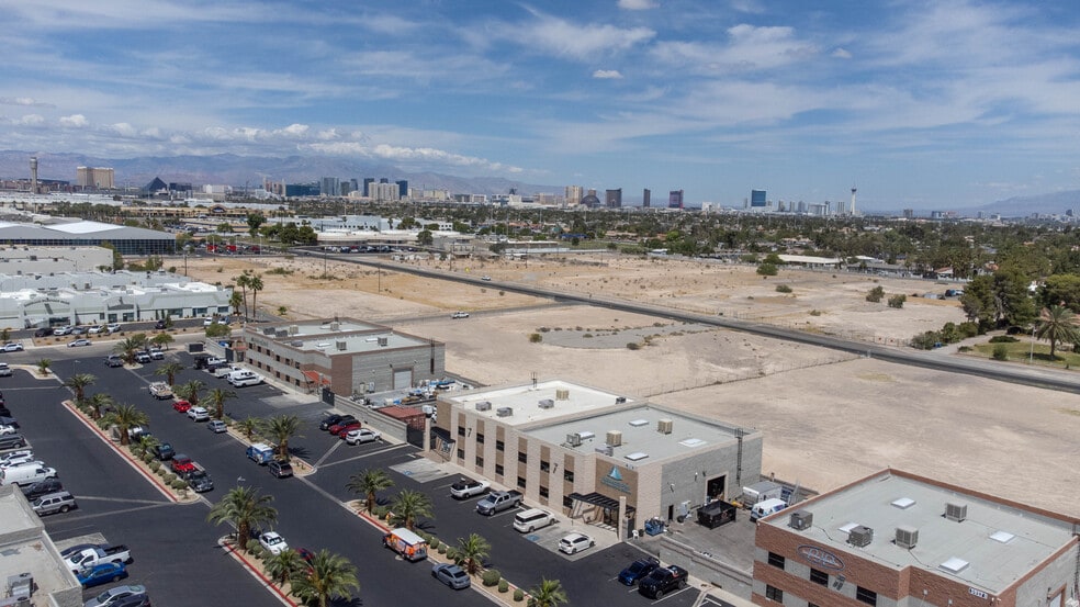 More Photos Of 5961 McLeod Dr, Las Vegas Warehouse For Sale