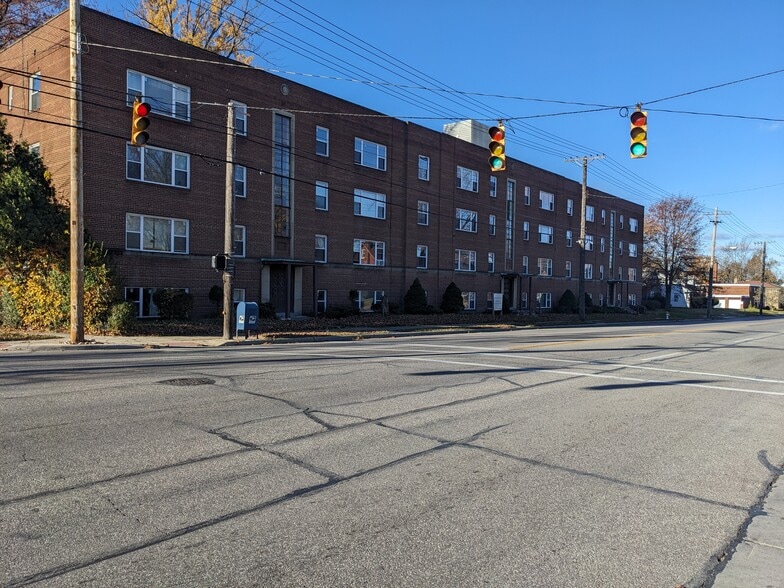 More Photos Of 2360 Noble Rd, Cleveland Heights Apartments For Sale