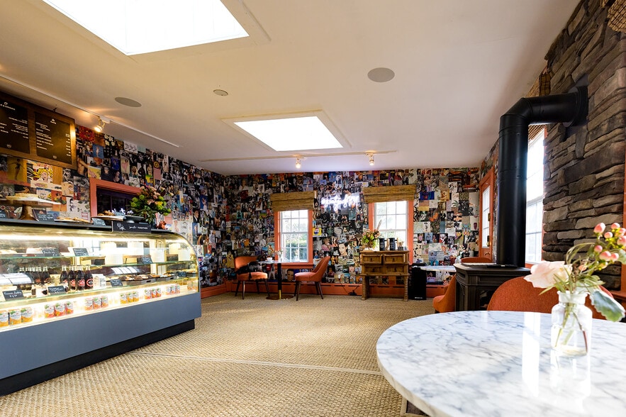 More Photos Of 967 McAfee Glenwood Rd, Glenwood Hotel For Sale