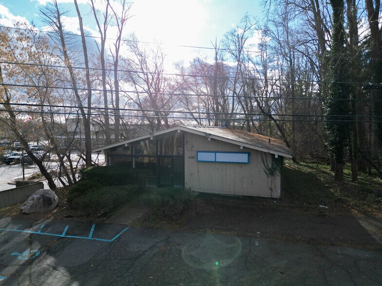 More Photos Of 4085 Pontiac Trail, West Bloomfield Medical For Sale