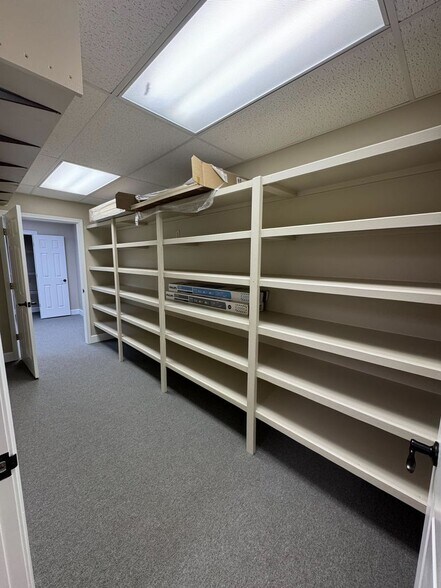 More Photos Of 1369 W Andrew Johnson Hwy, Morristown Medical For Lease