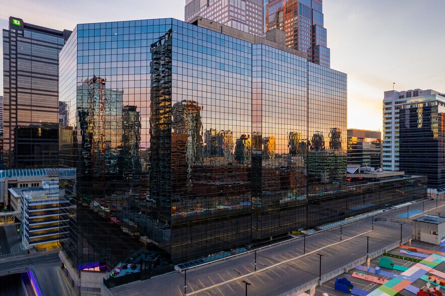 More Photos Of 401 9th Ave SW, Calgary Office For Lease