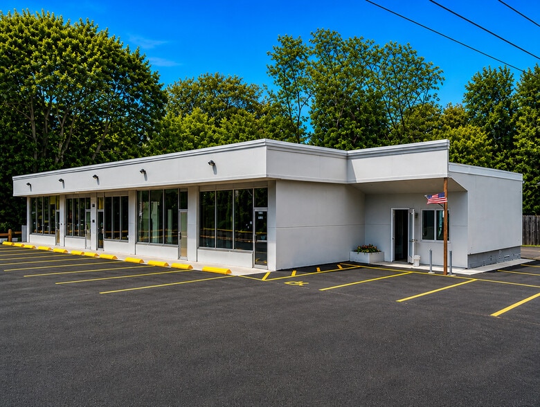 More Photos Of 1237-1247 W Shore Rd, Warwick Freestanding For Lease