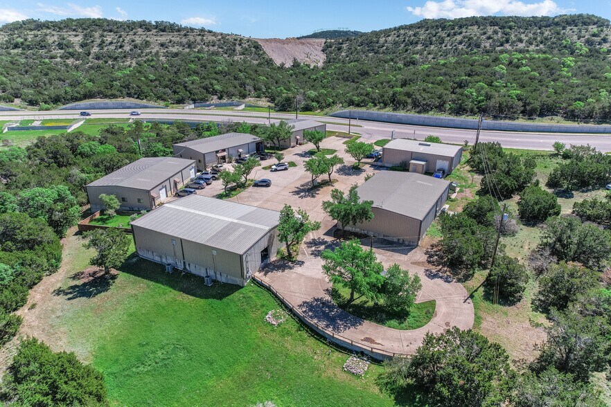 More Photos Of 5004 Bee Creek Rd, Spicewood Unknown For Lease