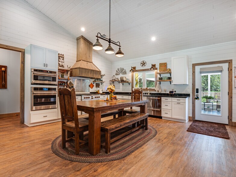 More Photos Of 6720 W Ranch Road 1674, Junction Land For Sale