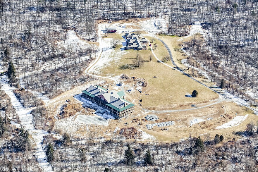 More Photos Of 1207 Flohrs Church Rd, Biglerville Hospitality For Sale