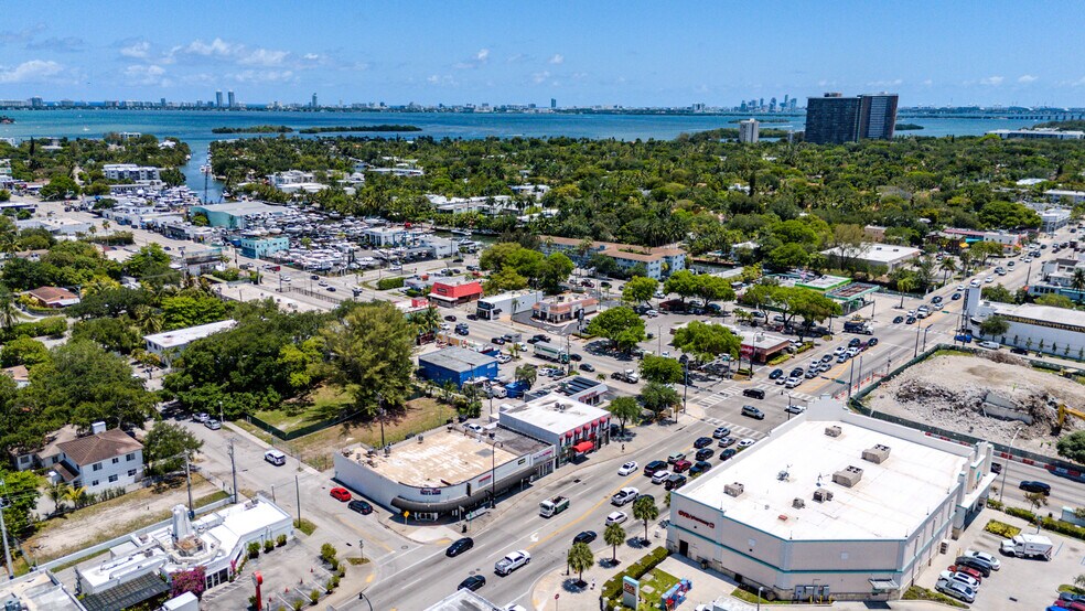 More Photos Of 7915 Biscayne Blvd, Miami Storefront Retail Residential For Lease