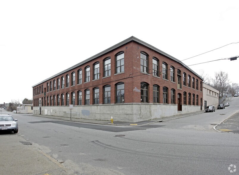 More Photos Of 60 Fremont St, Worcester Warehouse For Sale