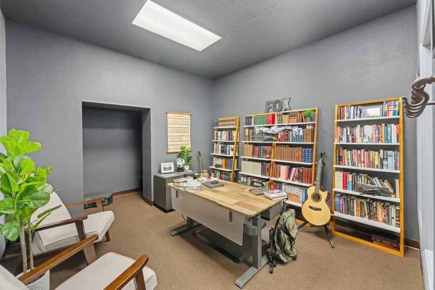 More Photos Of 340 Central Ave, Coos Bay Medical For Lease
