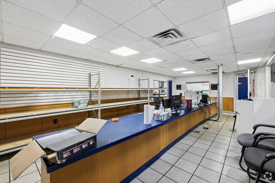 More Photos Of 538 Route 38 E, Maple Shade Township Auto Dealership For Lease
