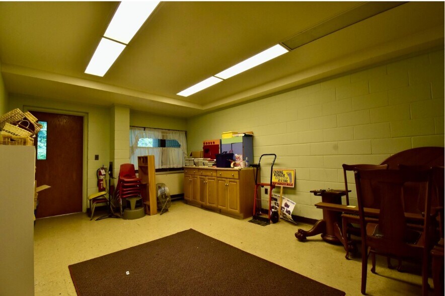 More Photos Of 1001 Green Rd, Ann Arbor Religious Facility For Sale