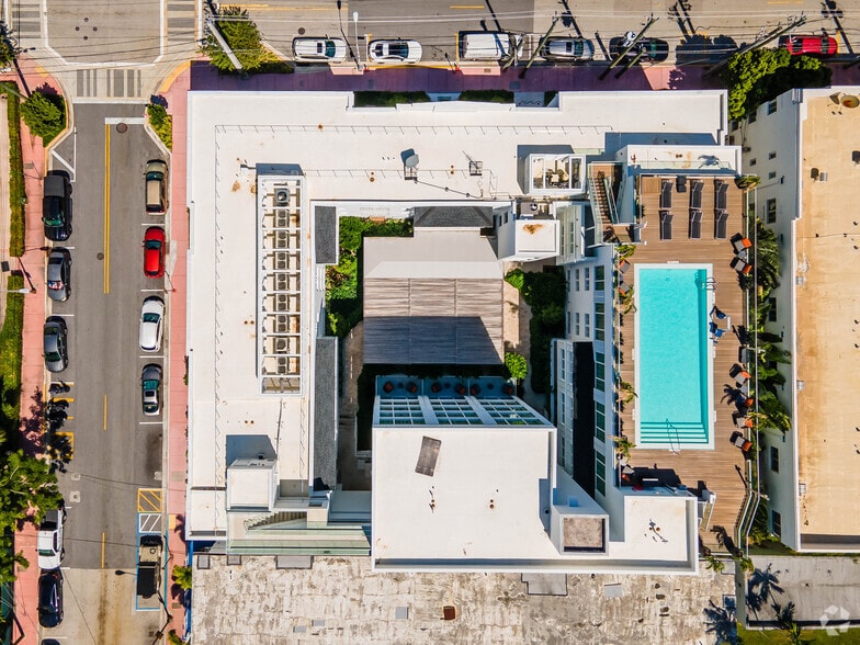 More Photos Of 334 20th St, Miami Beach Hotel For Lease