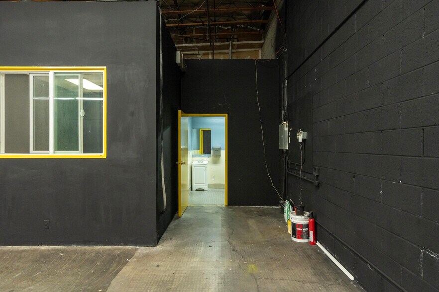 More Photos Of 15134 Valley Blvd, La Puente Unknown For Lease