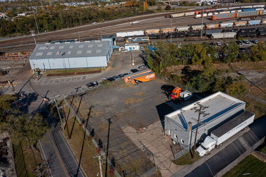 More Photos Of 900-912 Baltic Ave, Baltimore Warehouse For Sale