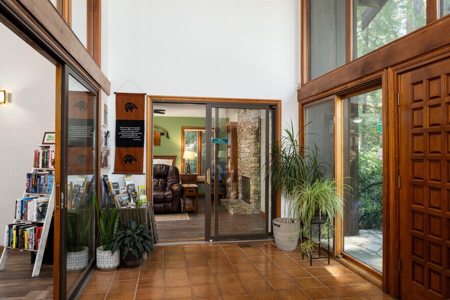 More Photos Of 2360 Union Ridge Rd, Placerville Hospitality For Sale