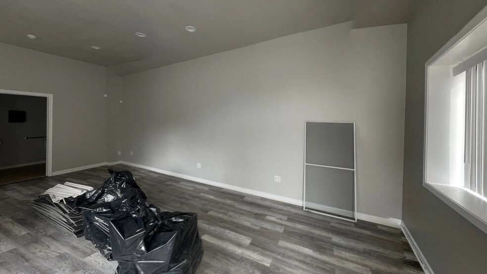 More Photos Of 1632 N 29th St, Philadelphia Office Residential For Lease