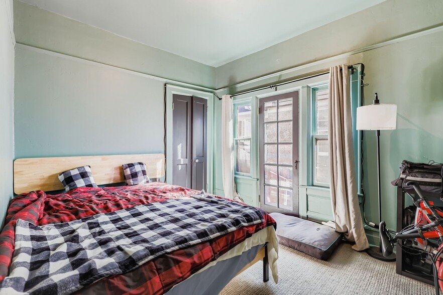 More Photos Of 852 N Clarkson St, Denver Apartments For Sale