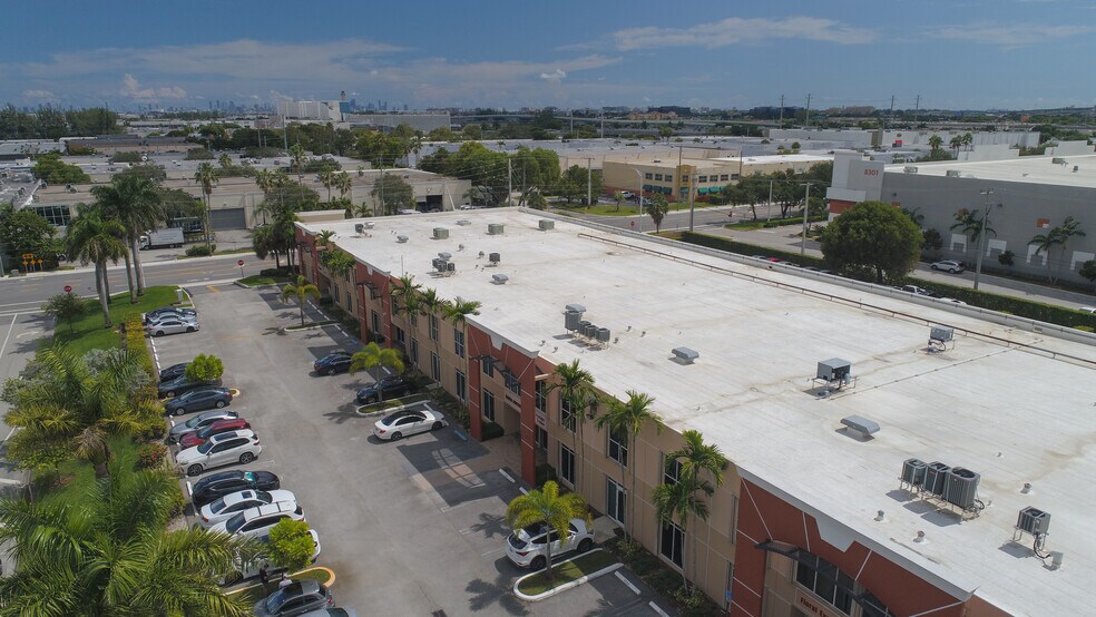 More Photos Of 8200-8358 NW 30th Ter, Doral Warehouse For Lease
