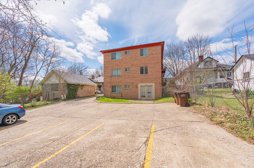 More Photos Of 2302 Salvador St, Cincinnati Apartments For Sale