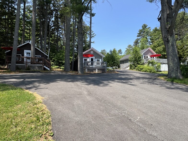 More Photos Of 2076 Atlantic Hwy, Lincolnville Hotel For Sale
