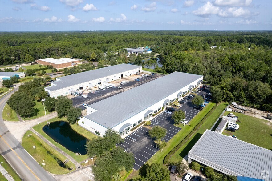 More Photos Of 5605 Florida Mining Blvd S, Jacksonville Warehouse For Lease