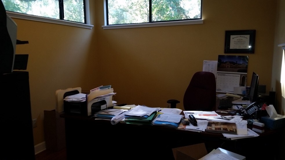 More Photos Of 1524 Smith St, Orange Park Office For Sale