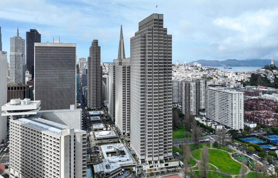 More Photos Of 4 Embarcadero Ctr, San Francisco Office Residential For Lease