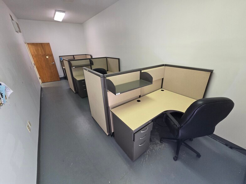 More Photos Of 2 Depot St, Greencastle Medical For Sale