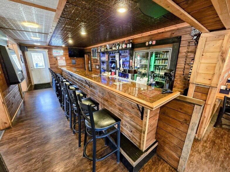 More Photos Of 1896 Route 44 Hwy, Jersey Shore Bar For Sale