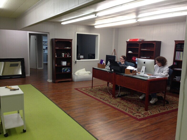 More Photos Of 4894 W Hwy 84, Vidalia Warehouse For Sale