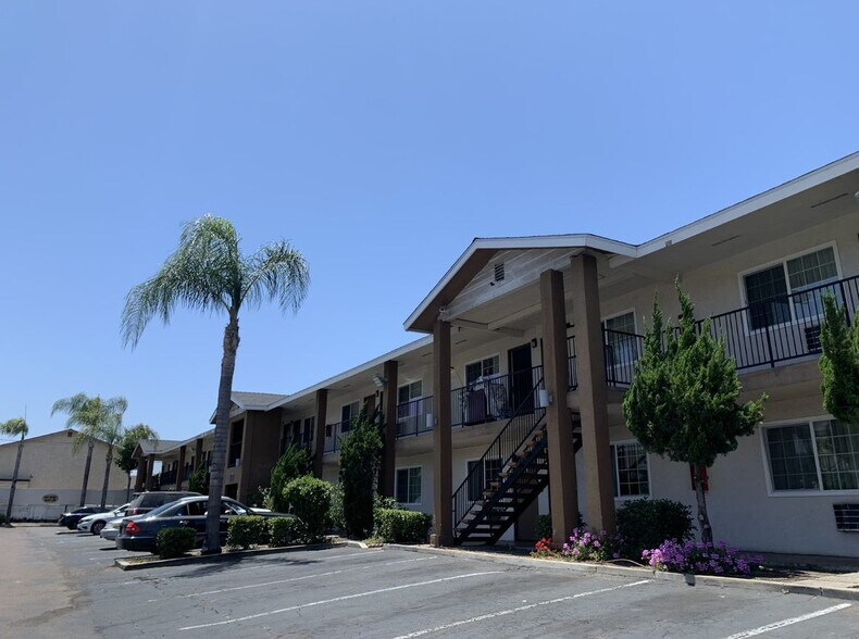 More Photos Of 7475 El Cajon Blvd, La Mesa Hotel For Sale