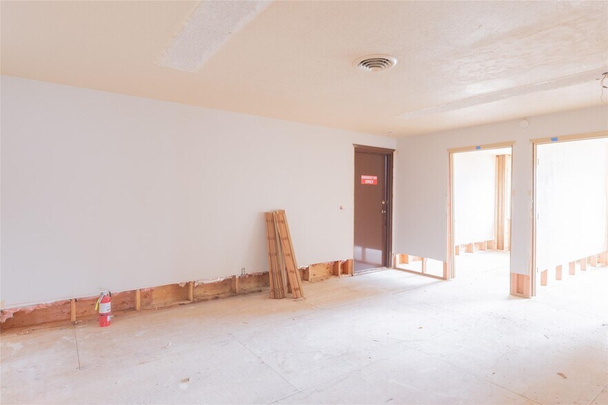 More Photos Of 818 W Central Ave, Missoula Office For Sale