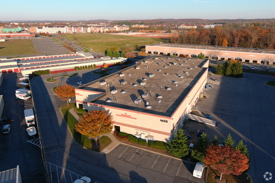 Primary Photo Of 4650 Wedgewood Blvd, Frederick Flex For Lease