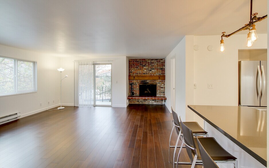 More Photos Of 2401 NW 63rd St, Seattle Apartments For Sale