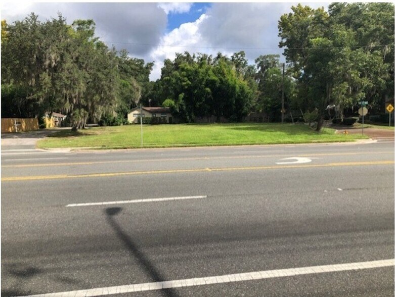 More Photos Of 1202 NW 39th Ave, Gainesville Land For Sale