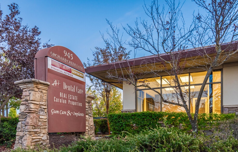 More Photos Of 945 Orchard Creek Ln, Lincoln Medical For Sale