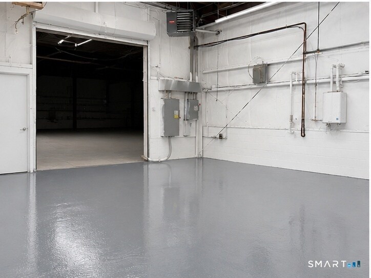 More Photos Of 15 Container Dr, Terryville Manufacturing For Sale