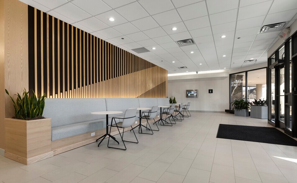 More Photos Of 7900 W 78th St, Edina Unknown For Lease